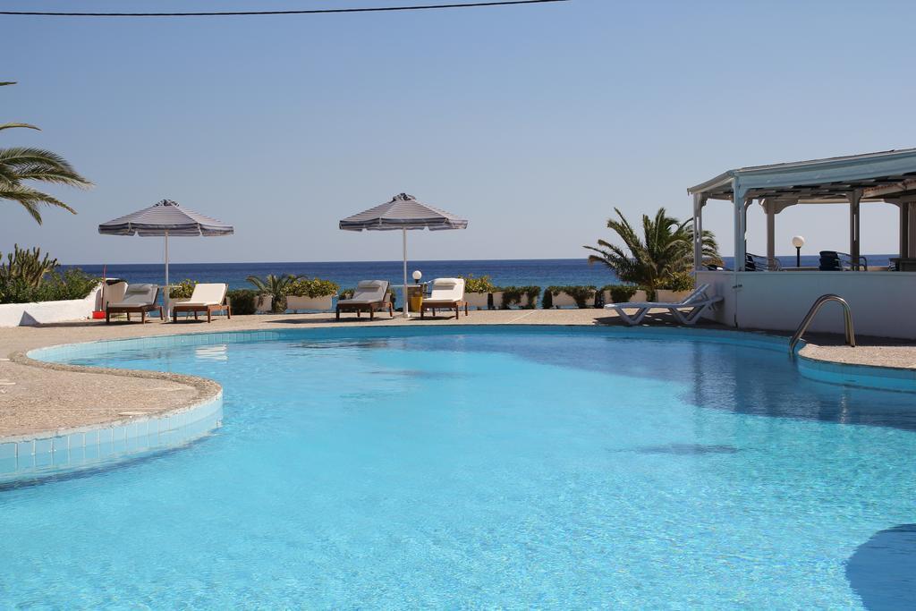 Mediterranean Hotel Karpathos Exteriör bild