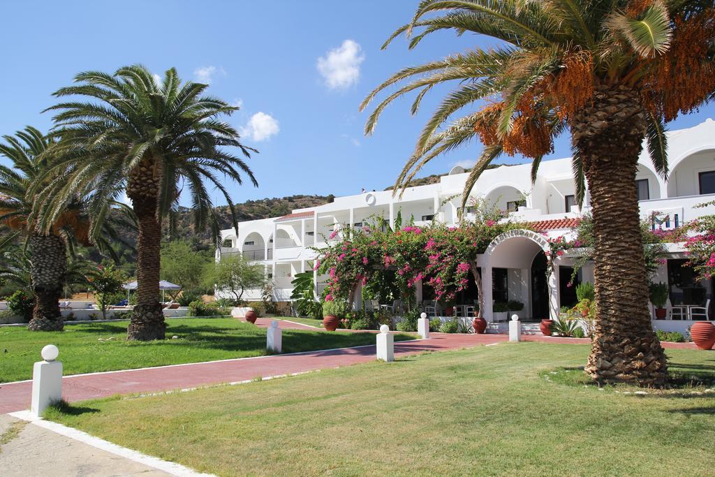 Mediterranean Hotel Karpathos Exteriör bild