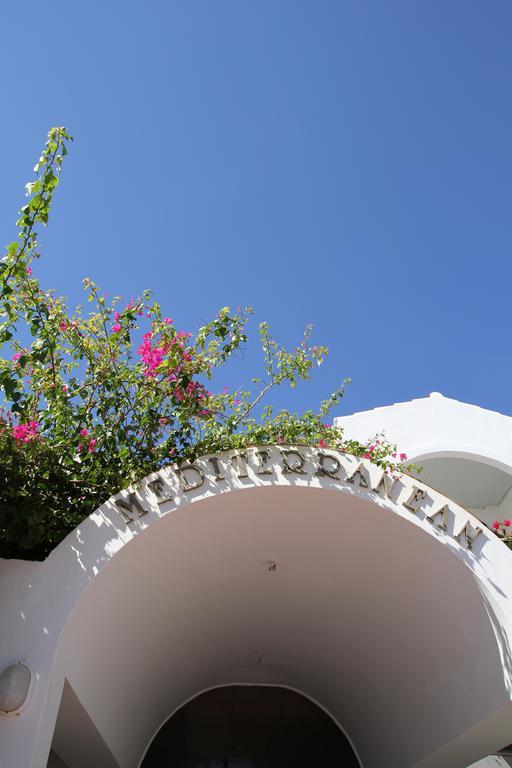 Mediterranean Hotel Karpathos Exteriör bild