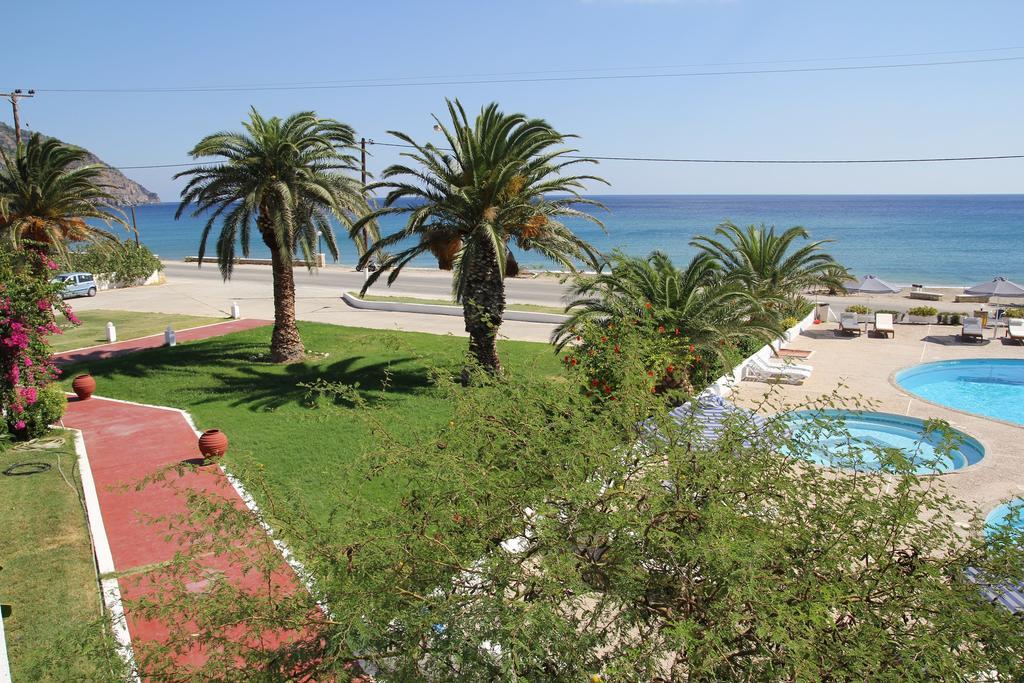 Mediterranean Hotel Karpathos Exteriör bild