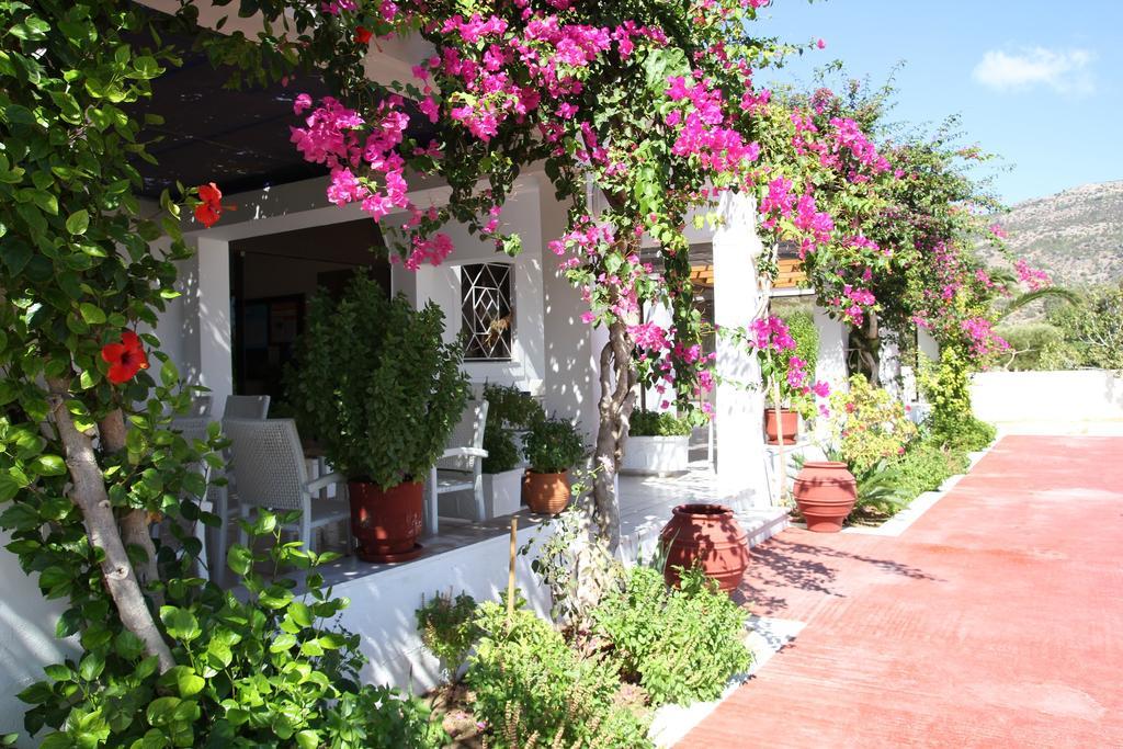 Mediterranean Hotel Karpathos Exteriör bild